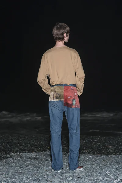 Look 4